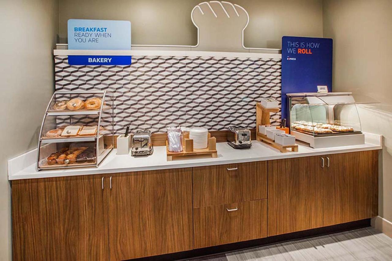 Holiday Inn Express Hotel & Suites Livermore By Ihg Luaran gambar